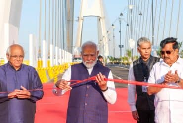 PM Modi Inaugurates Sudarshan Setu and Dives Underwater For Dwarka Darshan